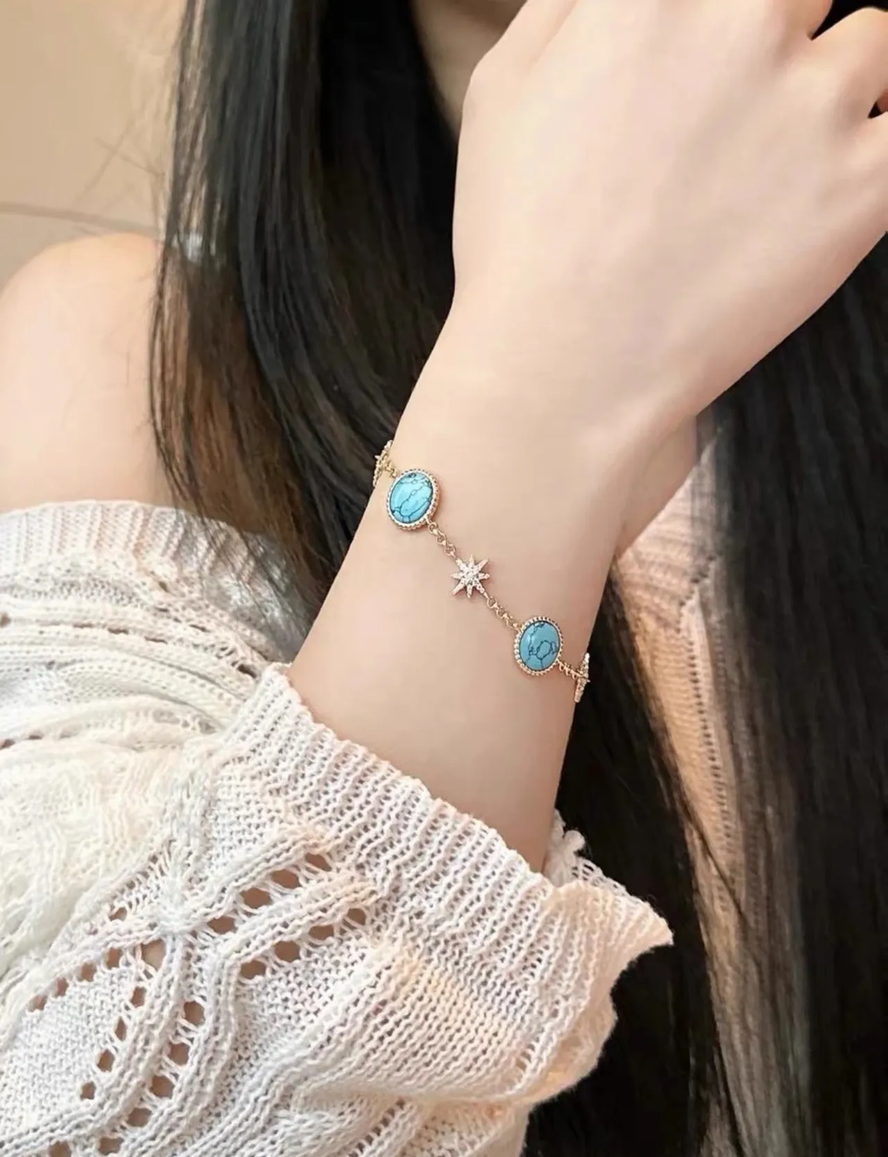 Gold Blue Chain Turquoise Cabochon Stones Bracelet 4