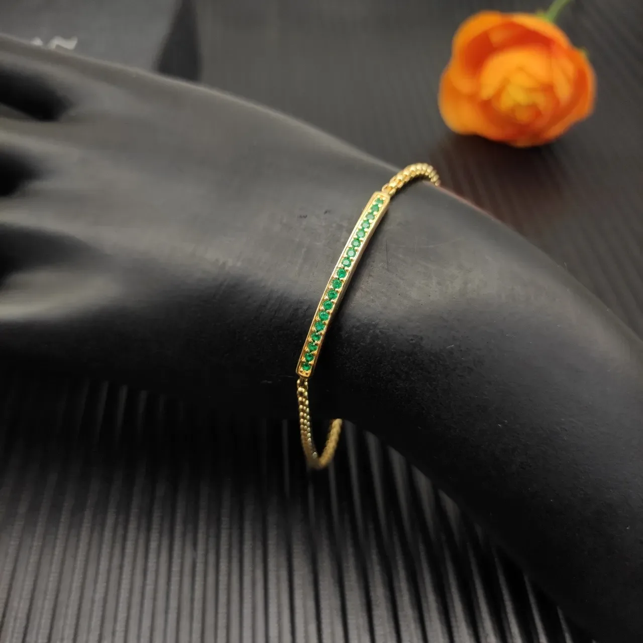 Gold Green Chain Horizontal Bar Bracelet 3