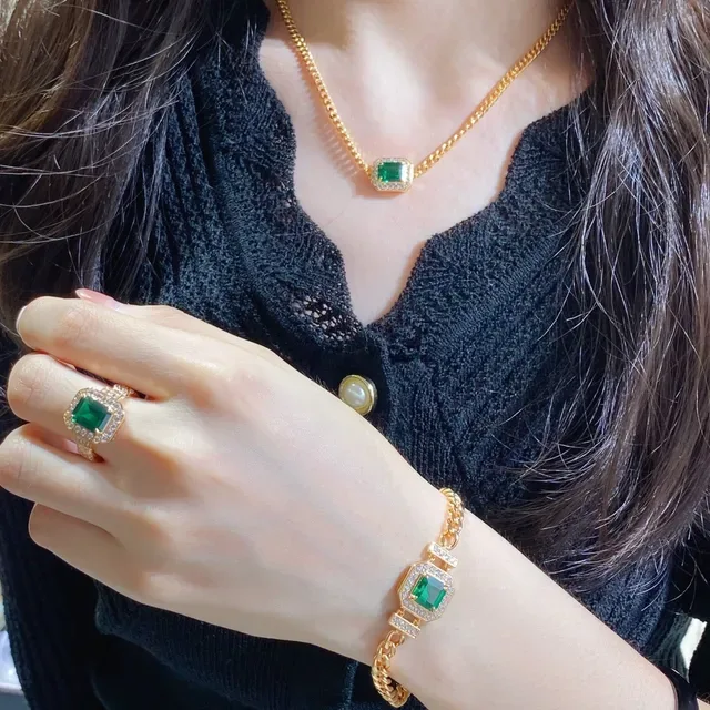 Gold Green Curb Chain Octagonal Pavé Halo Bracelet 3