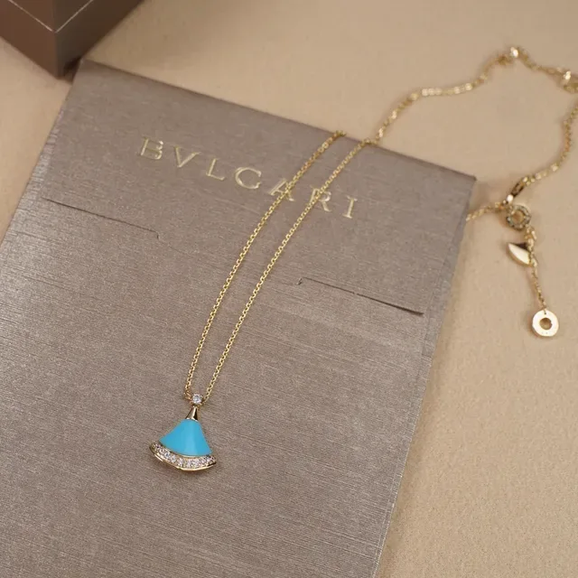 Gold Multicolor Fan-Shaped Enamel Pendants Pave-Set Stone Border Necklace 9