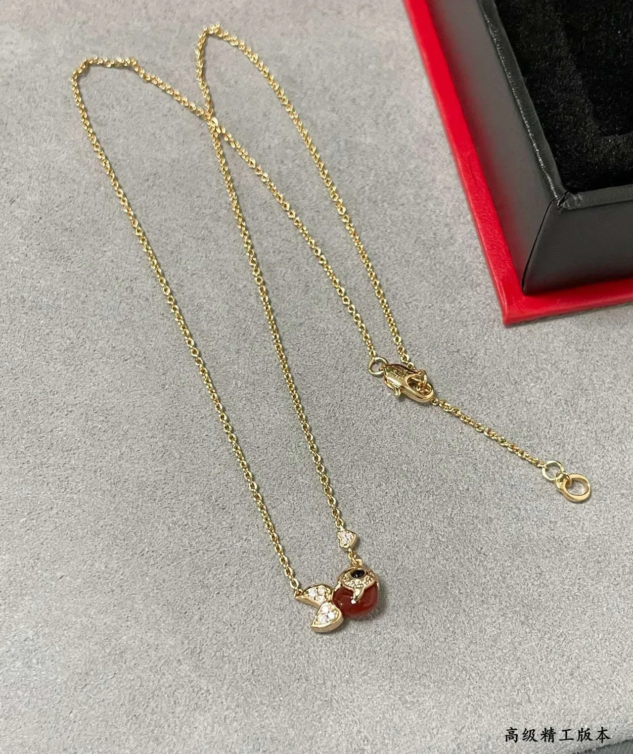 Gold Red Chain Fish-Shaped Pendant Necklace 2