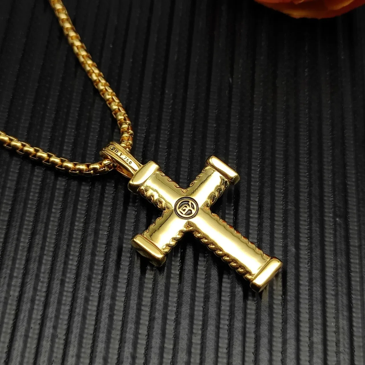 Gold Silver Rope-Textured Cross Pavé-Set Diamond Terminals Necklace 4