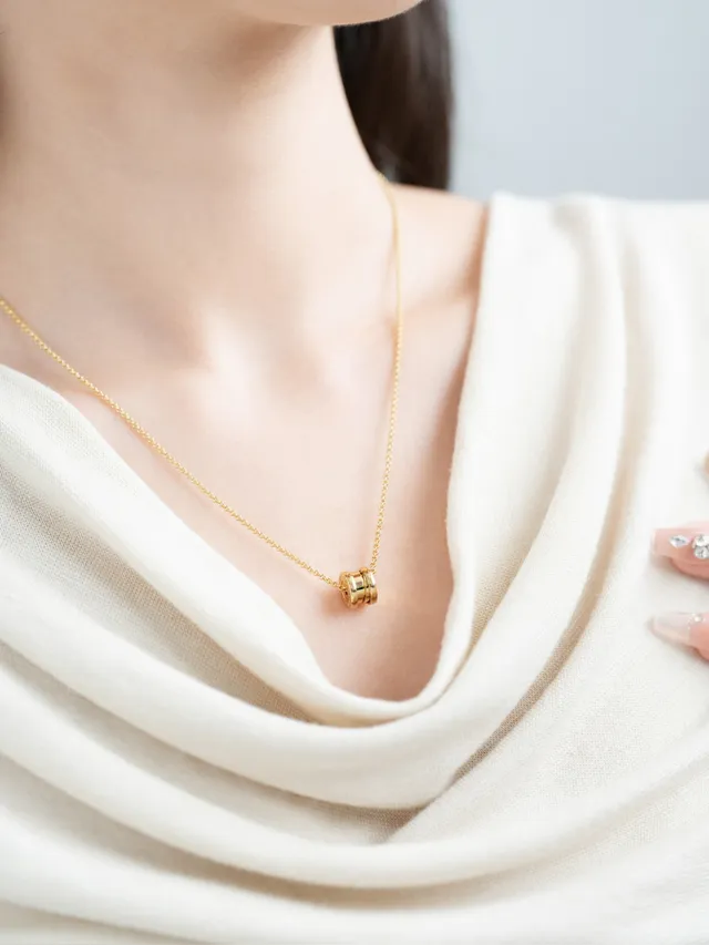 Gold Silver Stacked Cylindrical Pendant Polished Metal Necklace 7