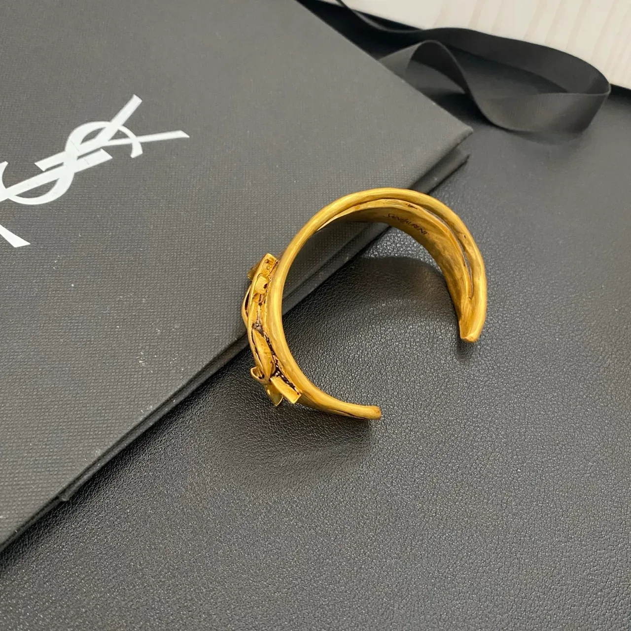 Gold Textured Sculptural Clasp Jewelry 11