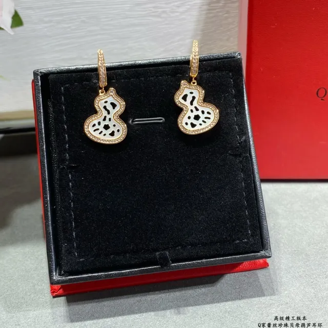 Gold-Tone Gourd-Shaped Openwork Mother-of-Pearl and Pavé Crystal Earrings 8