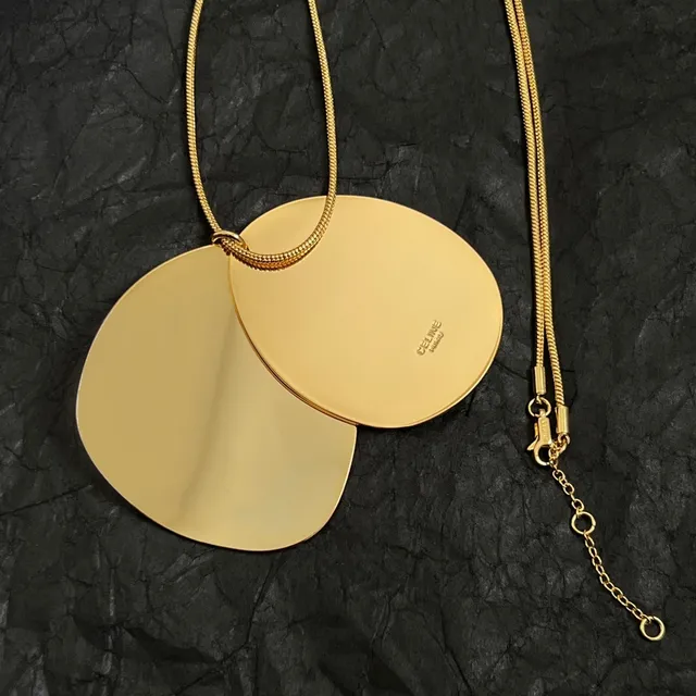 Gold-Tone Oval Disc Pendant Necklace 3
