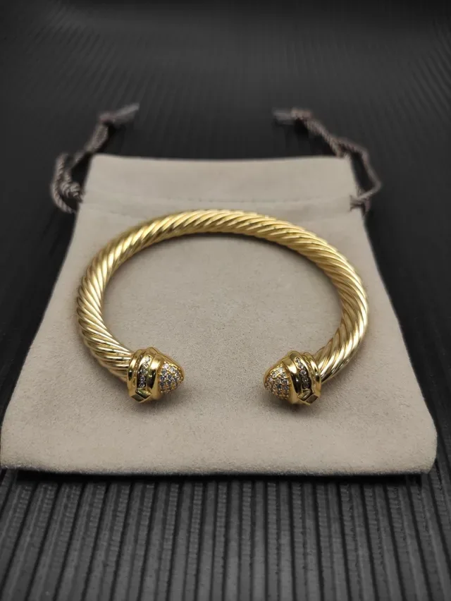 Gold Twisted Rope Diamond Terminal Bangle Bracelet 7