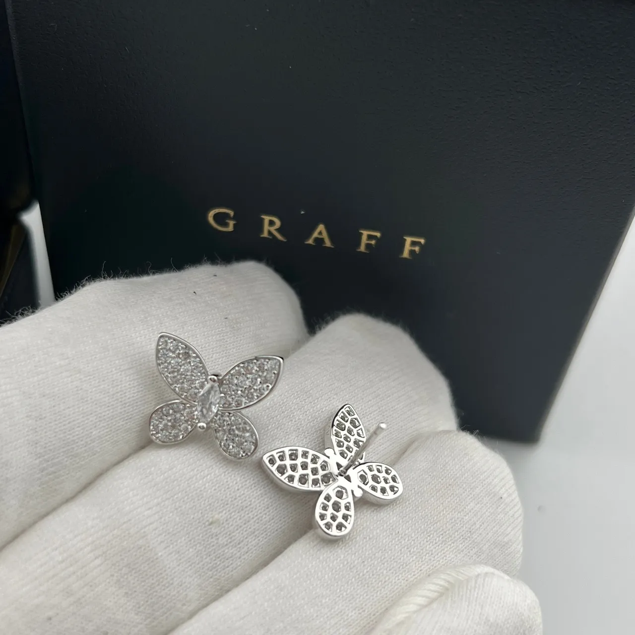 GRAFF Butterfly Pavé Stud Earrings 2