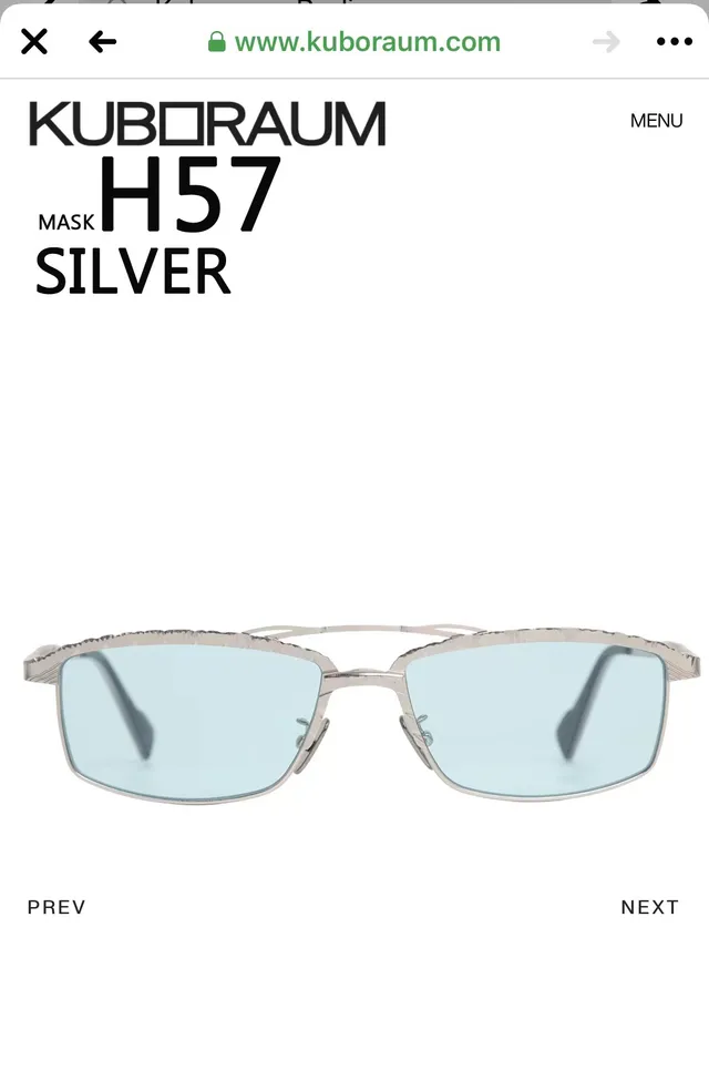 Top gris blanco de punto con bolsillo frontal de parche 3