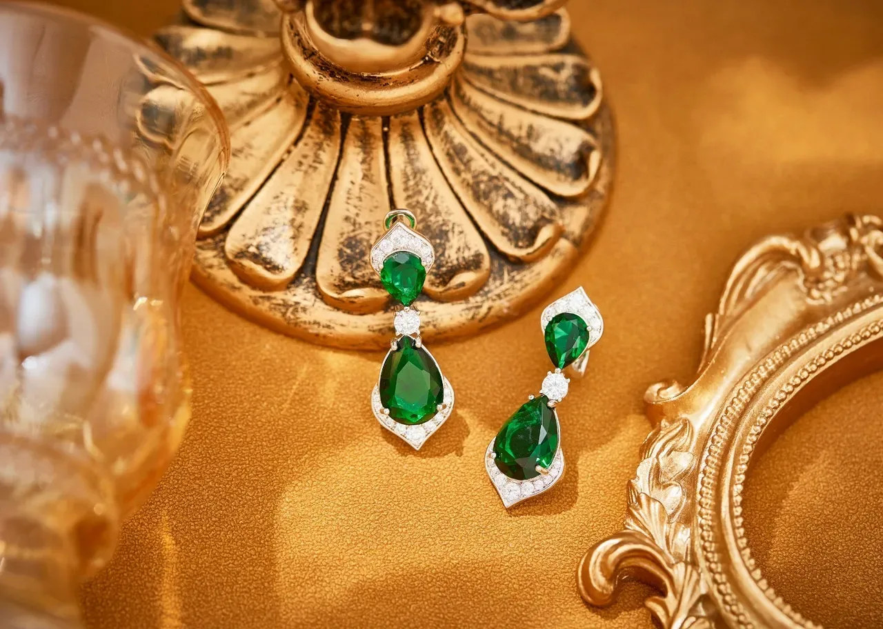 Green Blue Floral-Motif Collar Teardrop Gemstone Drops Necklace 5