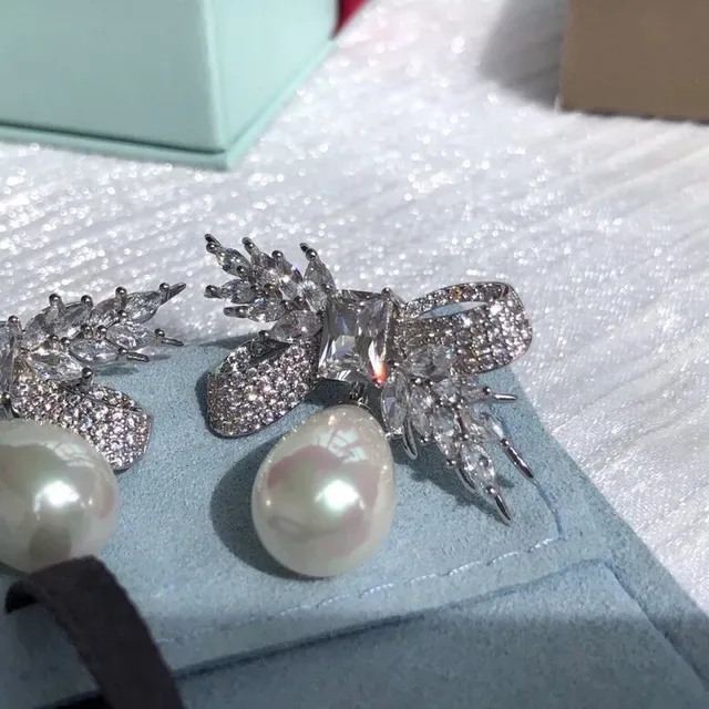 HEFANG Bow-and-Leaf Crystal Pearl Drop Earrings 5