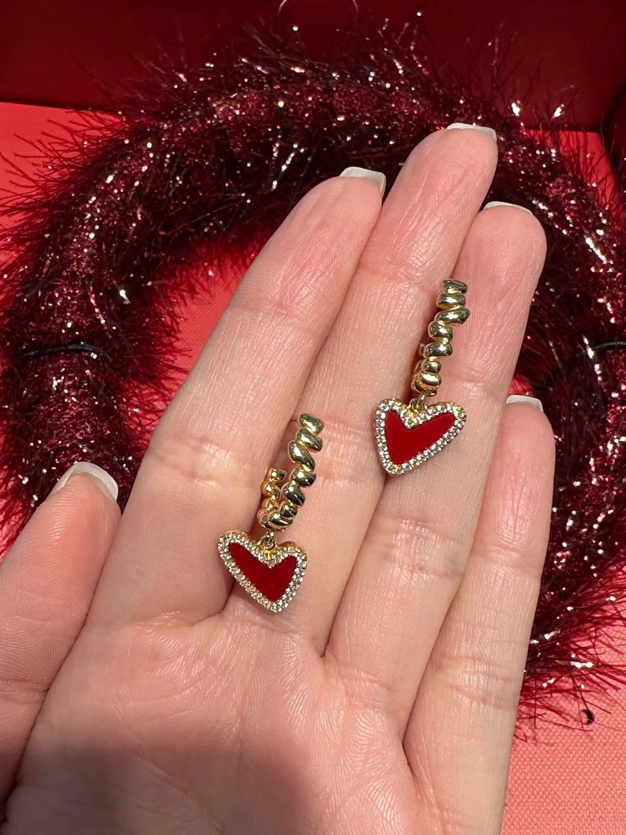 HEFANG Red Gold Heart-Shaped Pendant Enamel Center Necklace 9