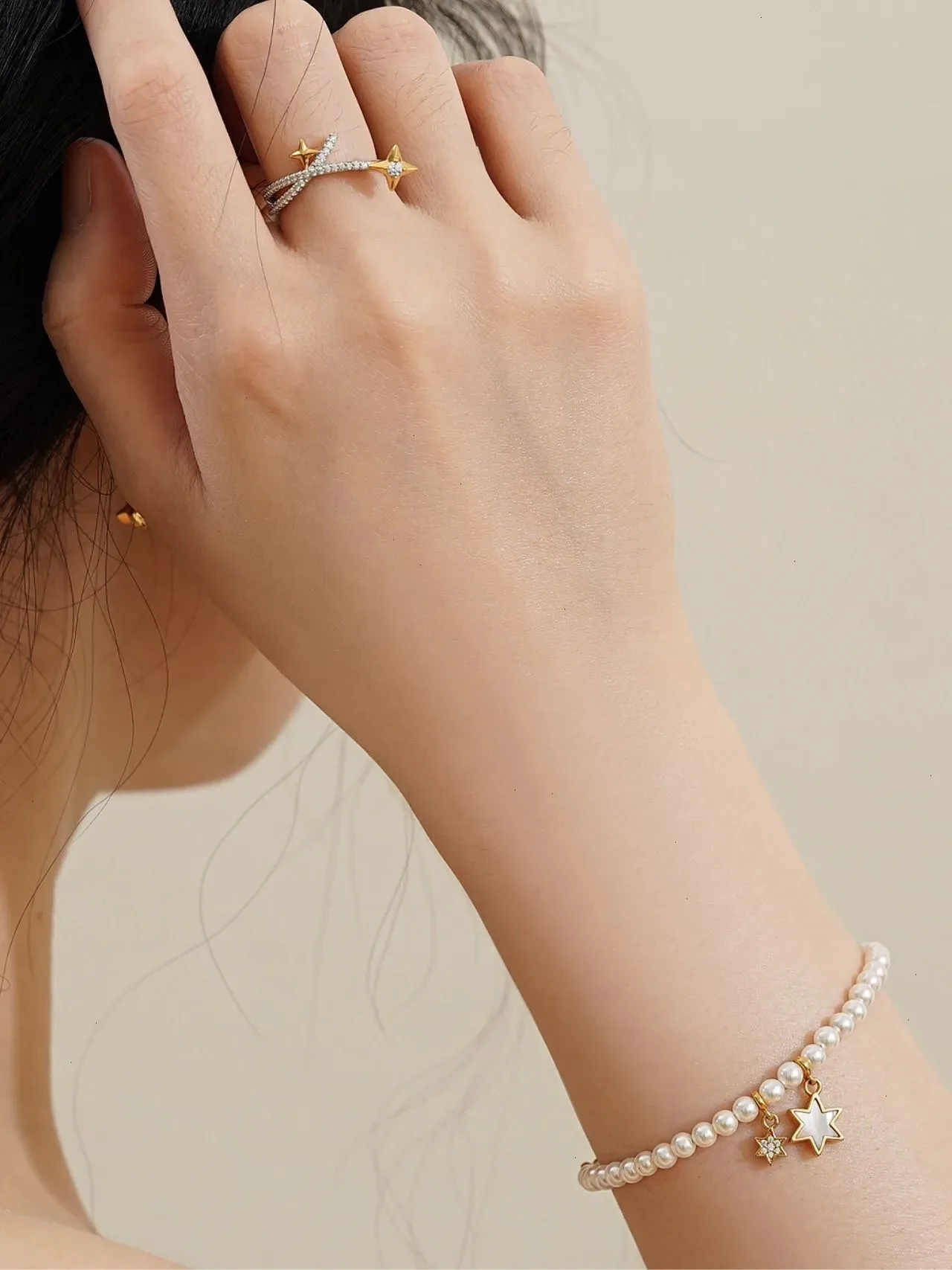 HEFANG Star Motif Pavé Two-Tone Ring 3