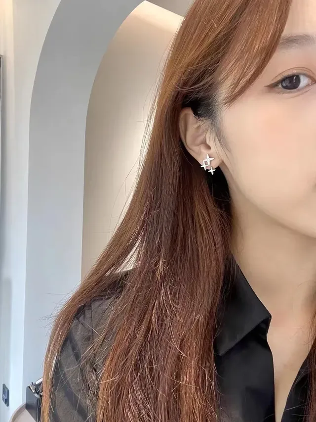 HEFANG Star-Shaped Crystal Double-Layer Stud Earrings 2