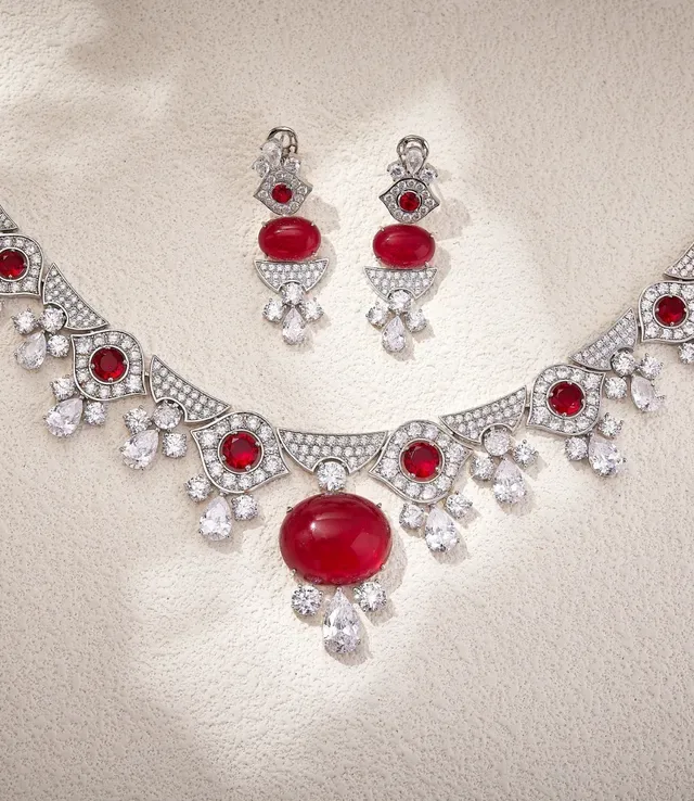 High-Jewelry Cabochon Sapphire and Pavé Diamond Floral Motif Necklace 2
