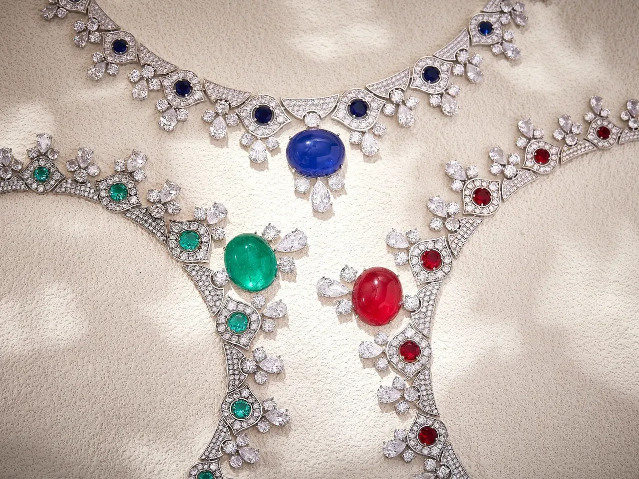 High-Jewelry Cabochon Sapphire and Pavé Diamond Floral Motif Necklace 6