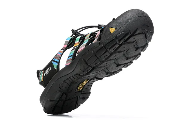 KEEN Black Multi-Strap Lace-Lock Closure Casual Sandals 11