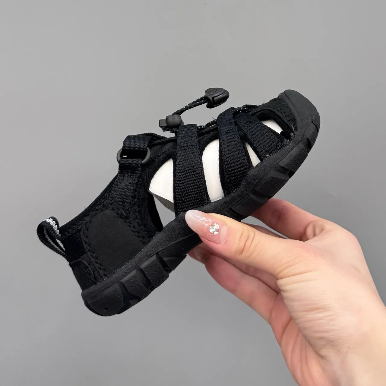 Keen Newport Kids Black Casual Sandals 16
