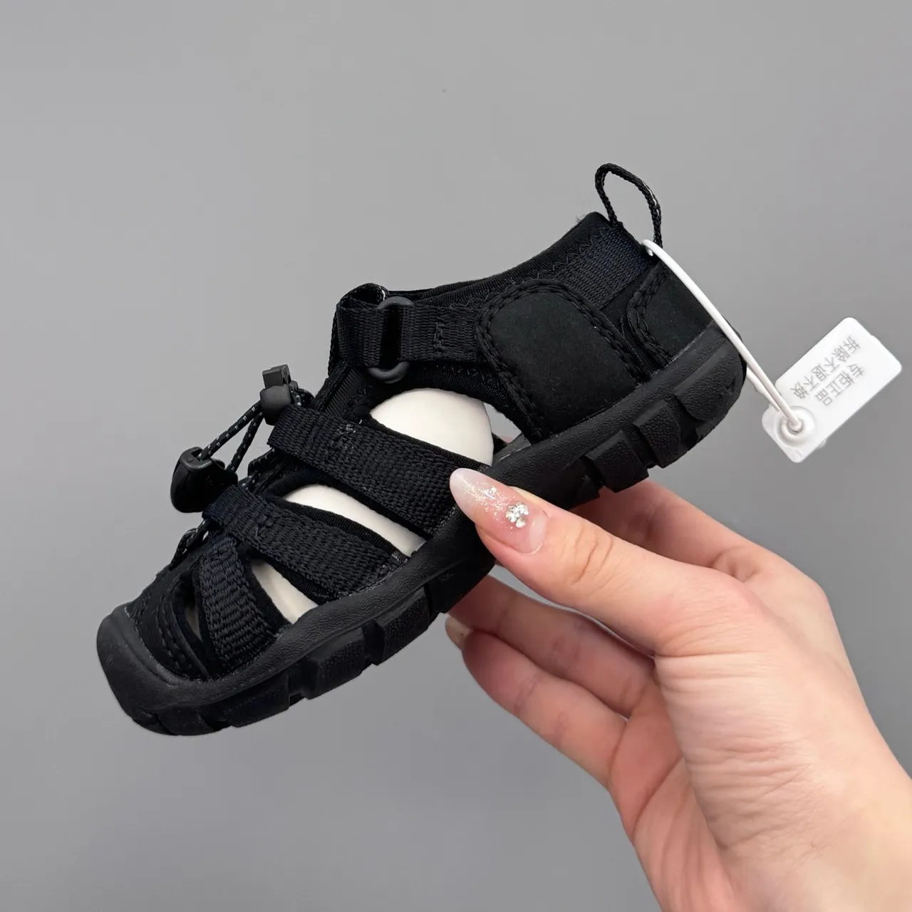 Keen Newport Kids Black Casual Sandals 17