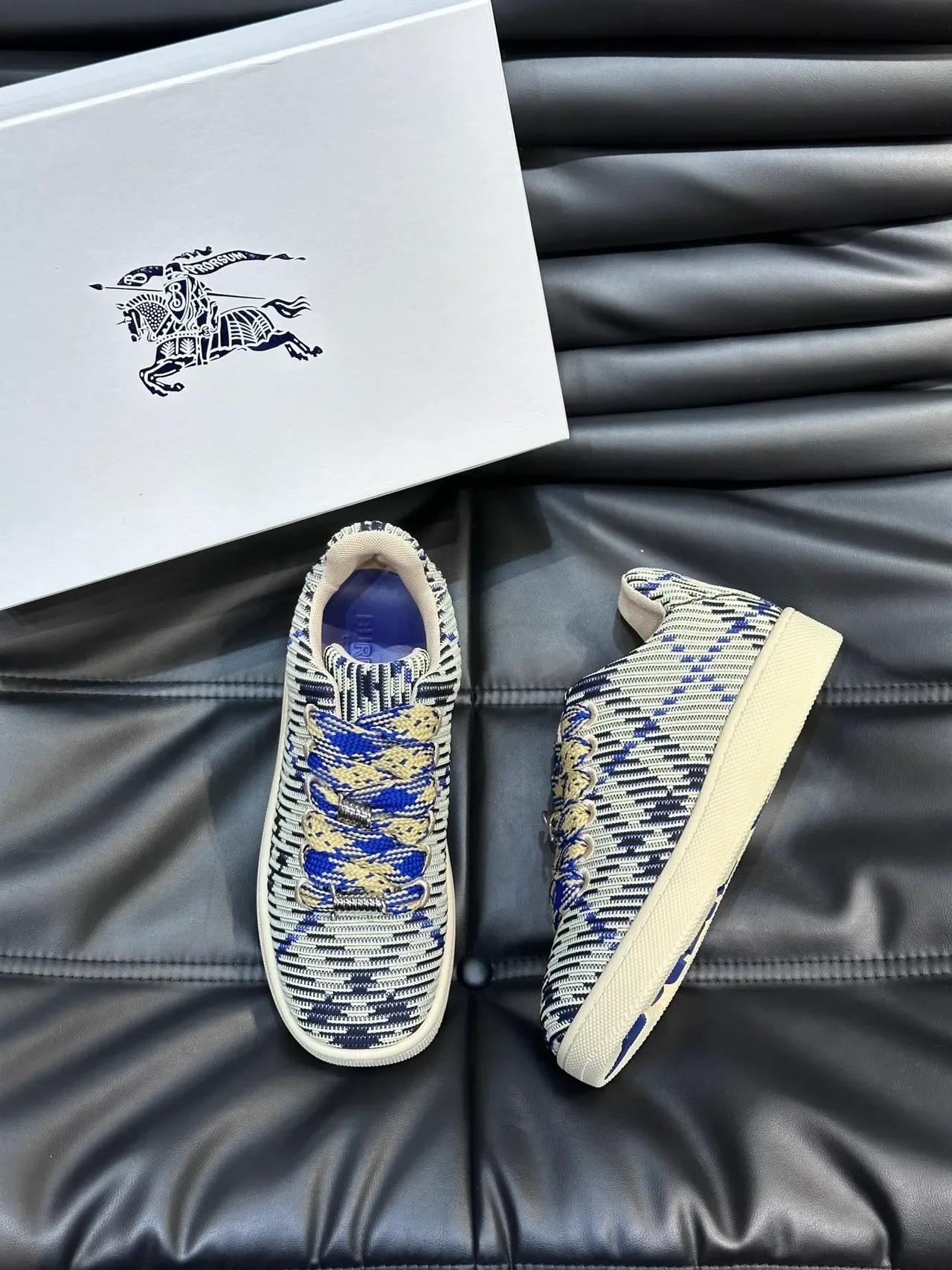Knit Jacquard Low-Top Lace-Up Sneakers 5