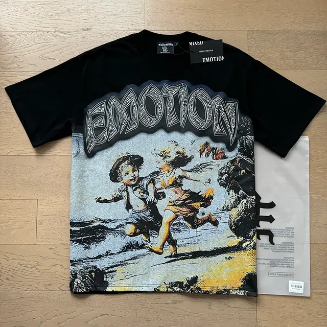 MIAED Emotion Graphic Print Rhinestone-Accented Black T-Shirt 4