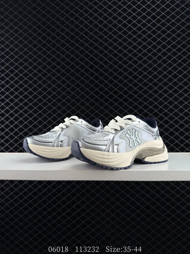 MLB BIGBALL CHUNKY CURVE Silver Navy Beige Chunky Sneakers 2