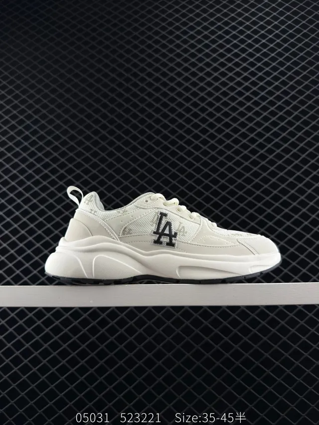 MLB LA Logo Chunky White Black Silhouette Mesh And Synthetic Upper Chunky Sneakers 7