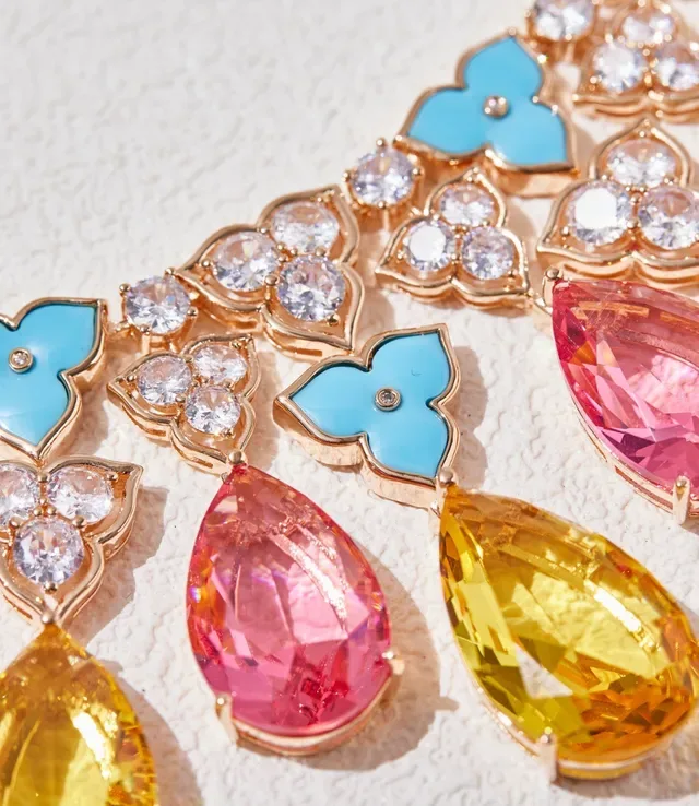Multicolor Floral Motif Pear-Shaped Gemstone Drops Necklace 7