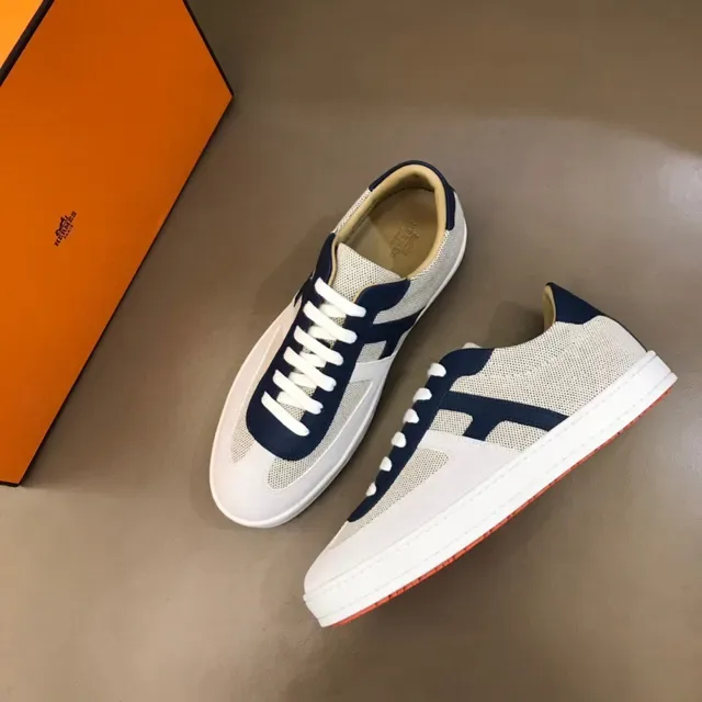 Navy and Beige Mesh Low-Top Lace-Up Sneaker 8