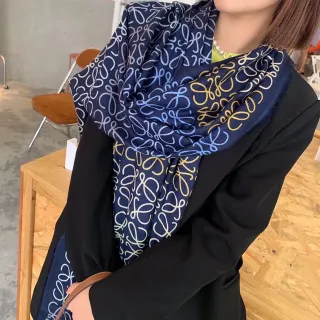 海军多色抽象单色印花流苏边丝绸围巾