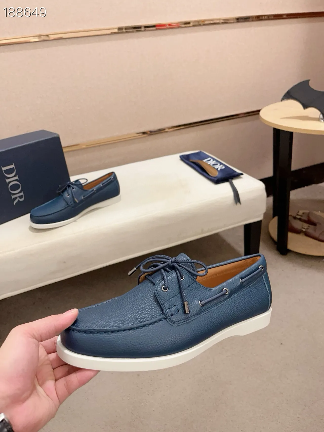 Navy Peppled Leather Moc-Toe Boat Shoes 5