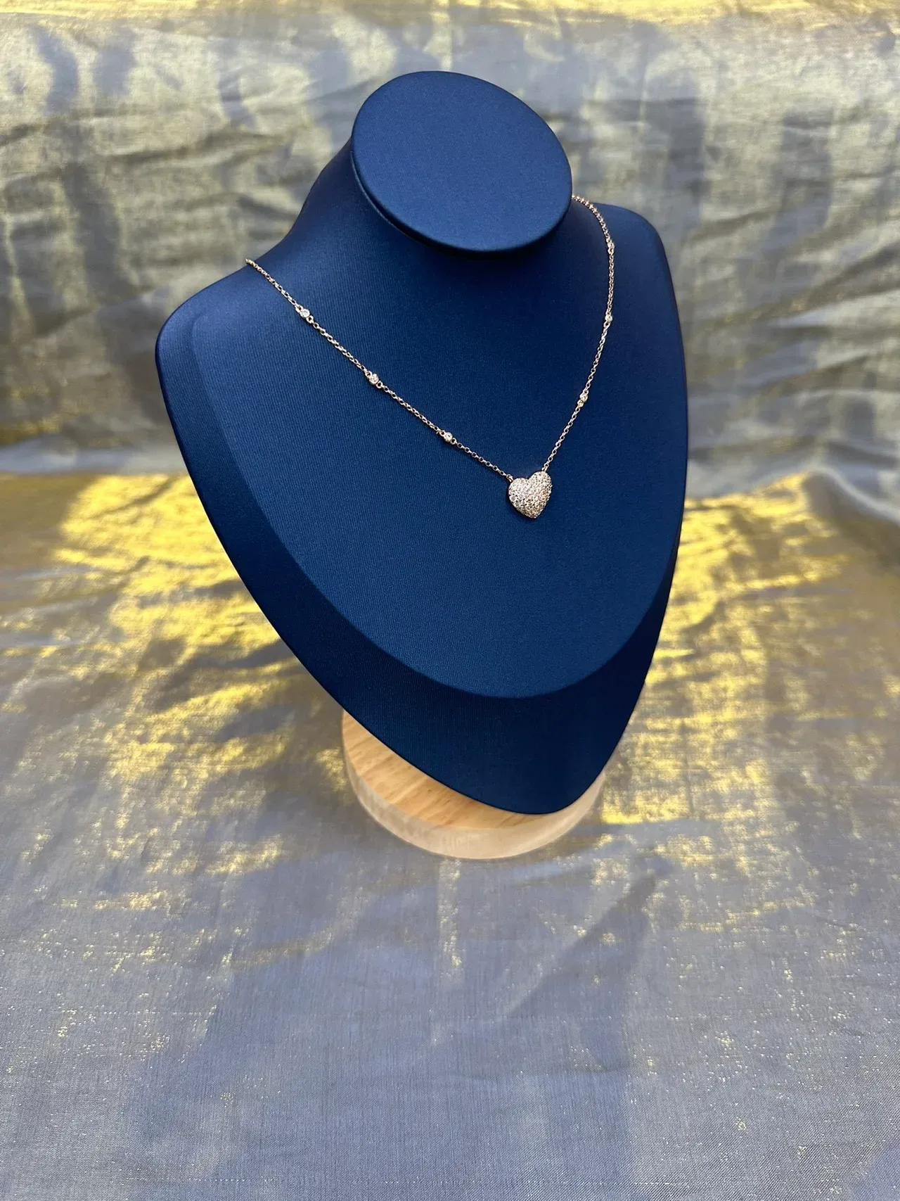 Navy Silver Pavé-Set Heart Pendant Delicate Link Chain Necklace 9
