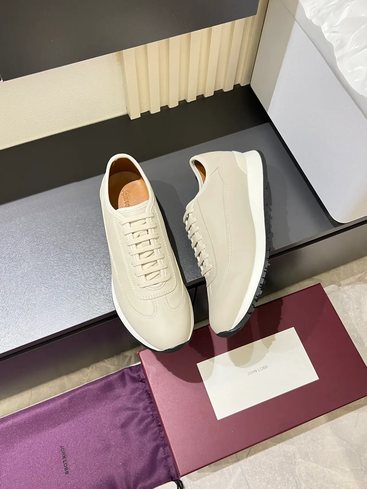 Off-White Leather Low-Top Lifestyle Sneakers 4