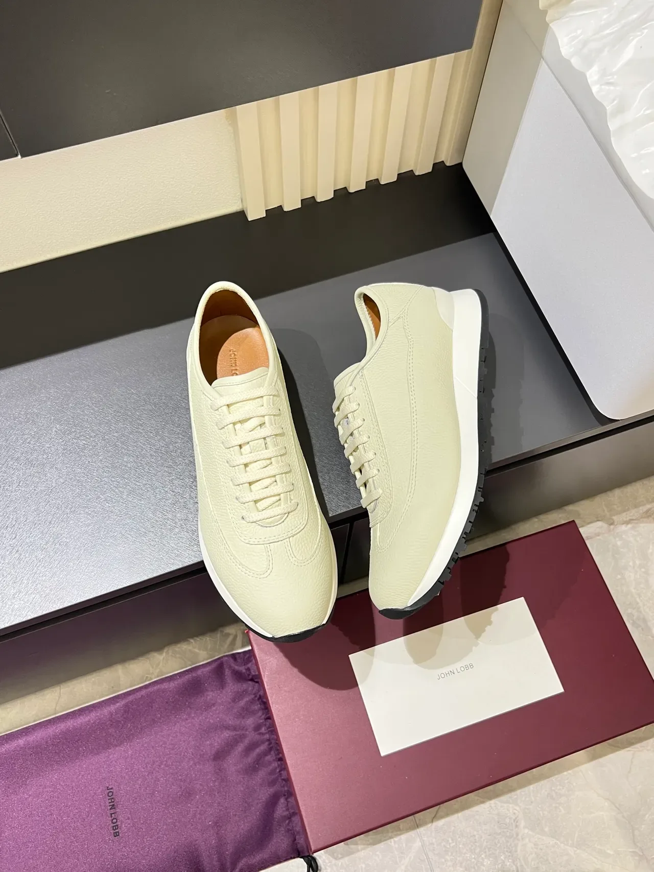 Off-White Textured Leather Low-Profile Lifestyle Sneakers 4