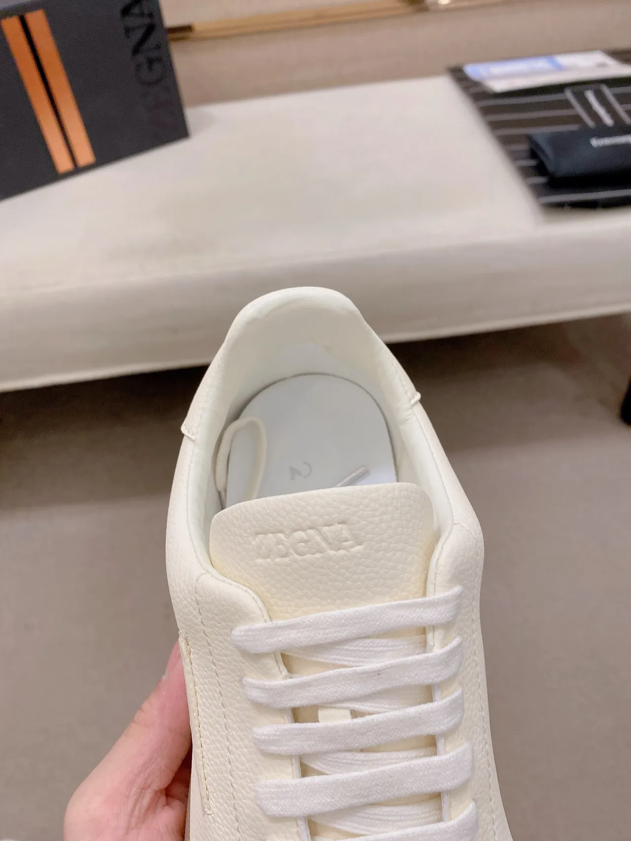 Off-White Textured Upper Lifestyle Sneaker 4