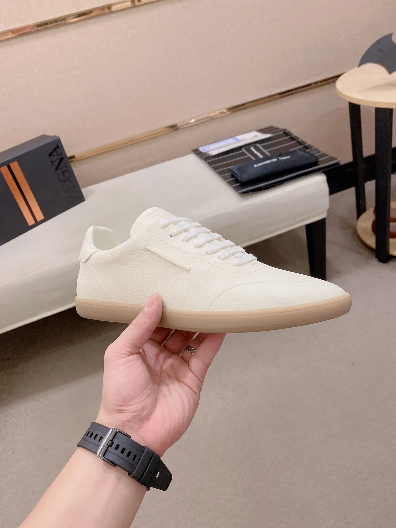 Off-White Textured Upper Lifestyle Sneaker 5