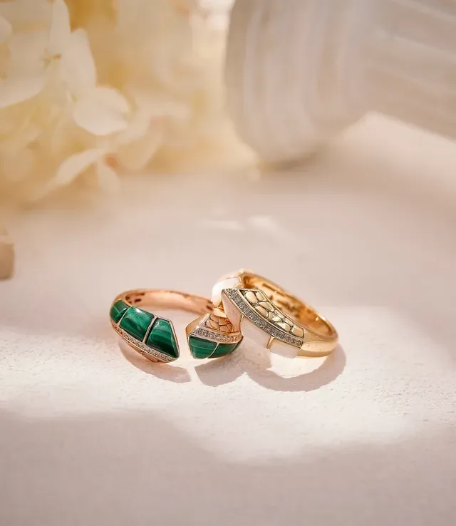 Open-Shank Malachite and Pavé Stone Ring 2