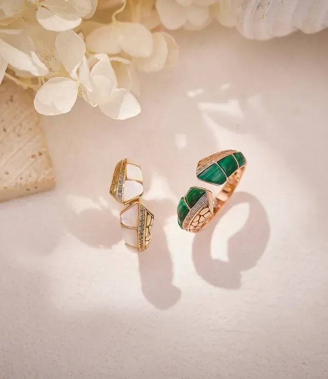 Open-Shank Malachite and Pavé Stone Ring 4