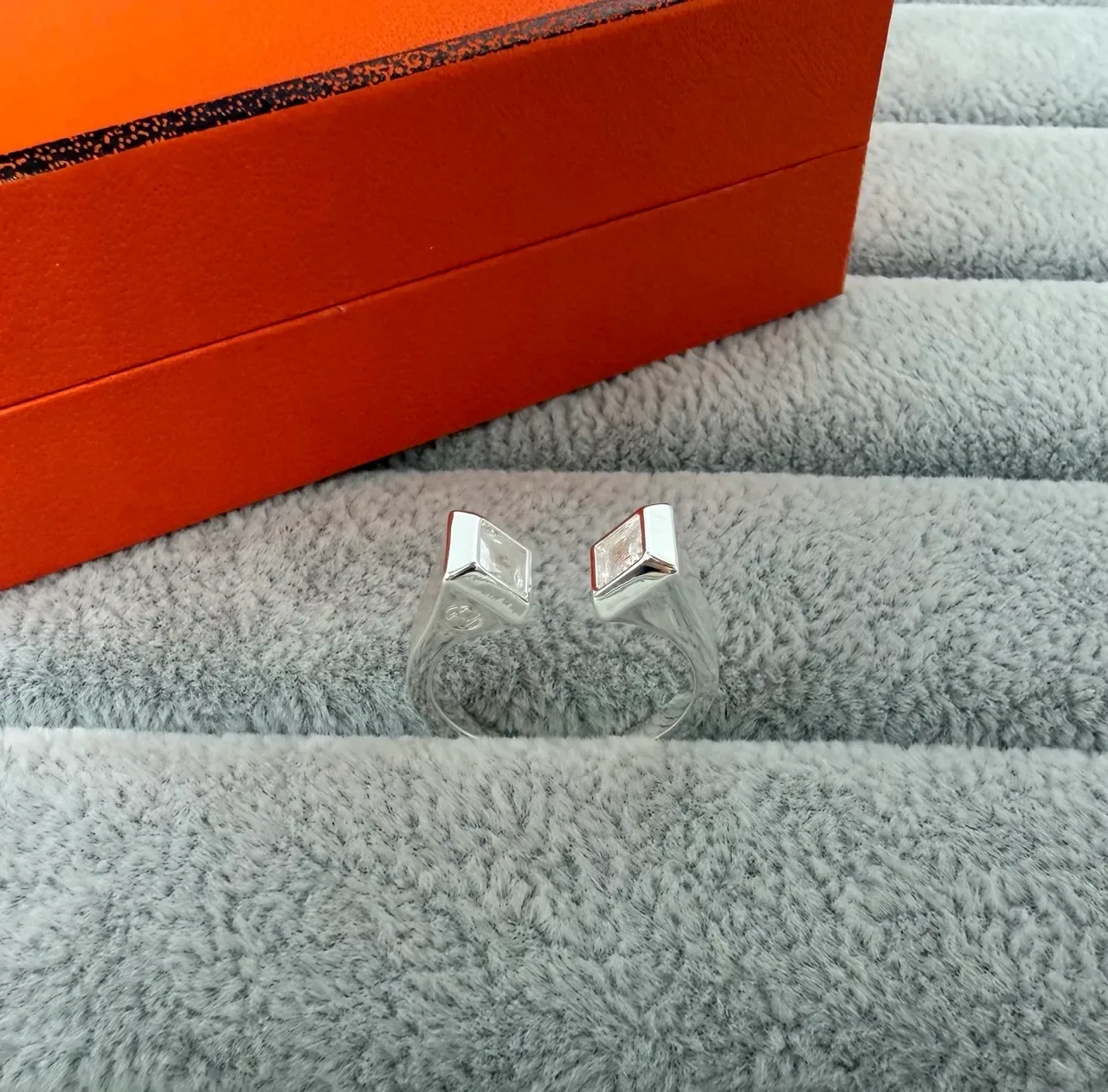 Orange Gold Open-Band Square Bezel Ring 4