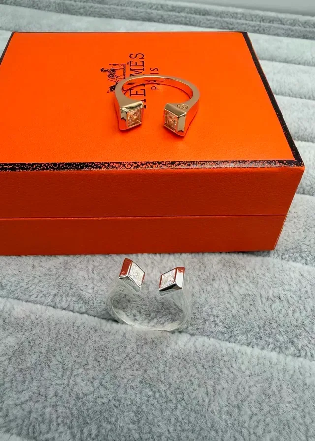 Orange Gold Open-Band Square Bezel Ring 5