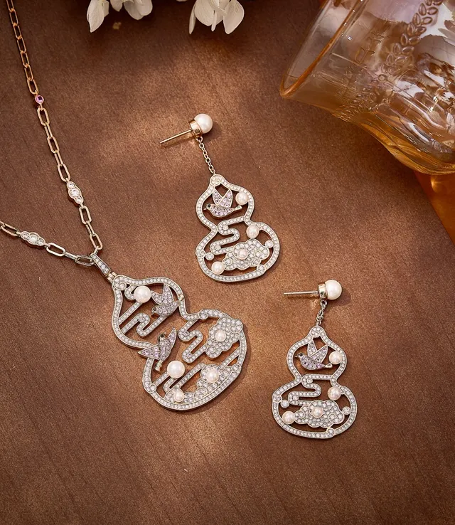 Ornamental Gourd and Bird Motif Pearl and Crystal Drop Earrings 6