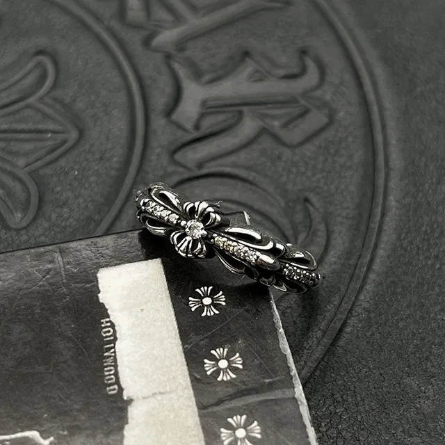 Ornate Floral Motif Open-Band Silver-Tone Ring 2