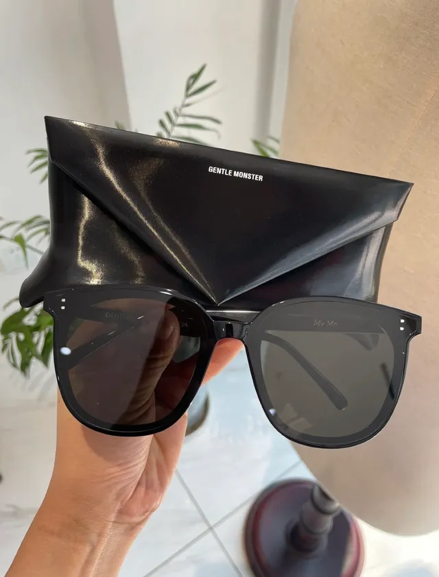 Oversized Cat-Eye Black Frame Gradient Lens Sunglasses 5