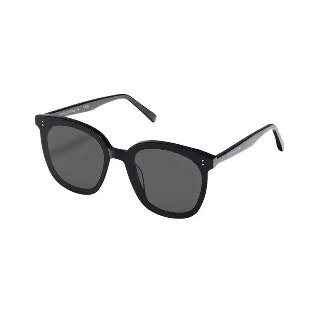 Oversized Cat-Eye Black Frame Gradient Lens Sunglasses 9