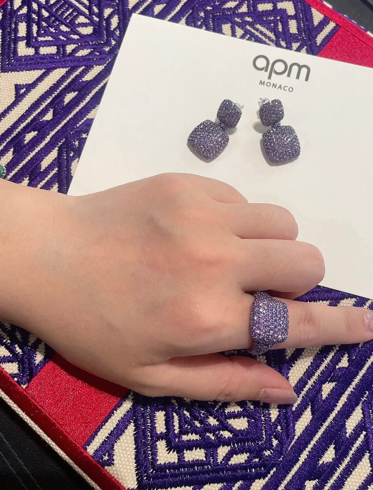 Pavé-Set Cushion-Shaped Statement Ring 3