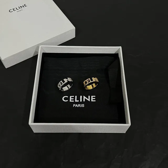 Pavé-Set Letter-Shaped Chunky Ring 5