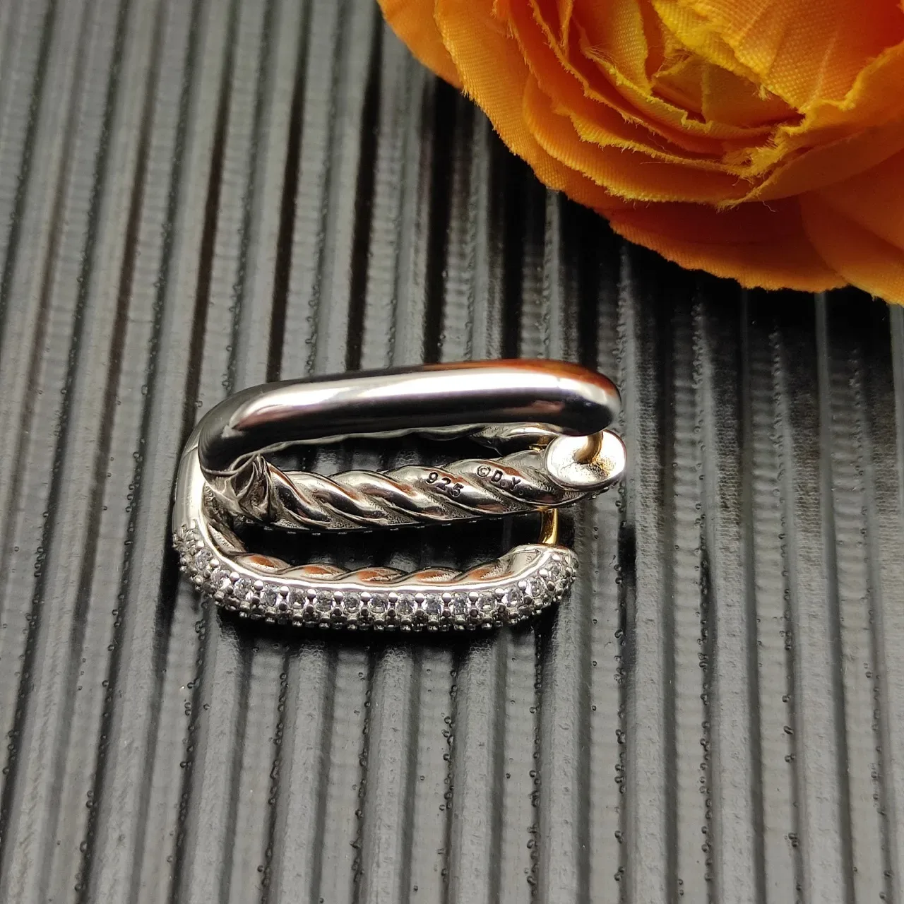 Pavé-Set Twisted Wire Hinged Hoop Earrings 7