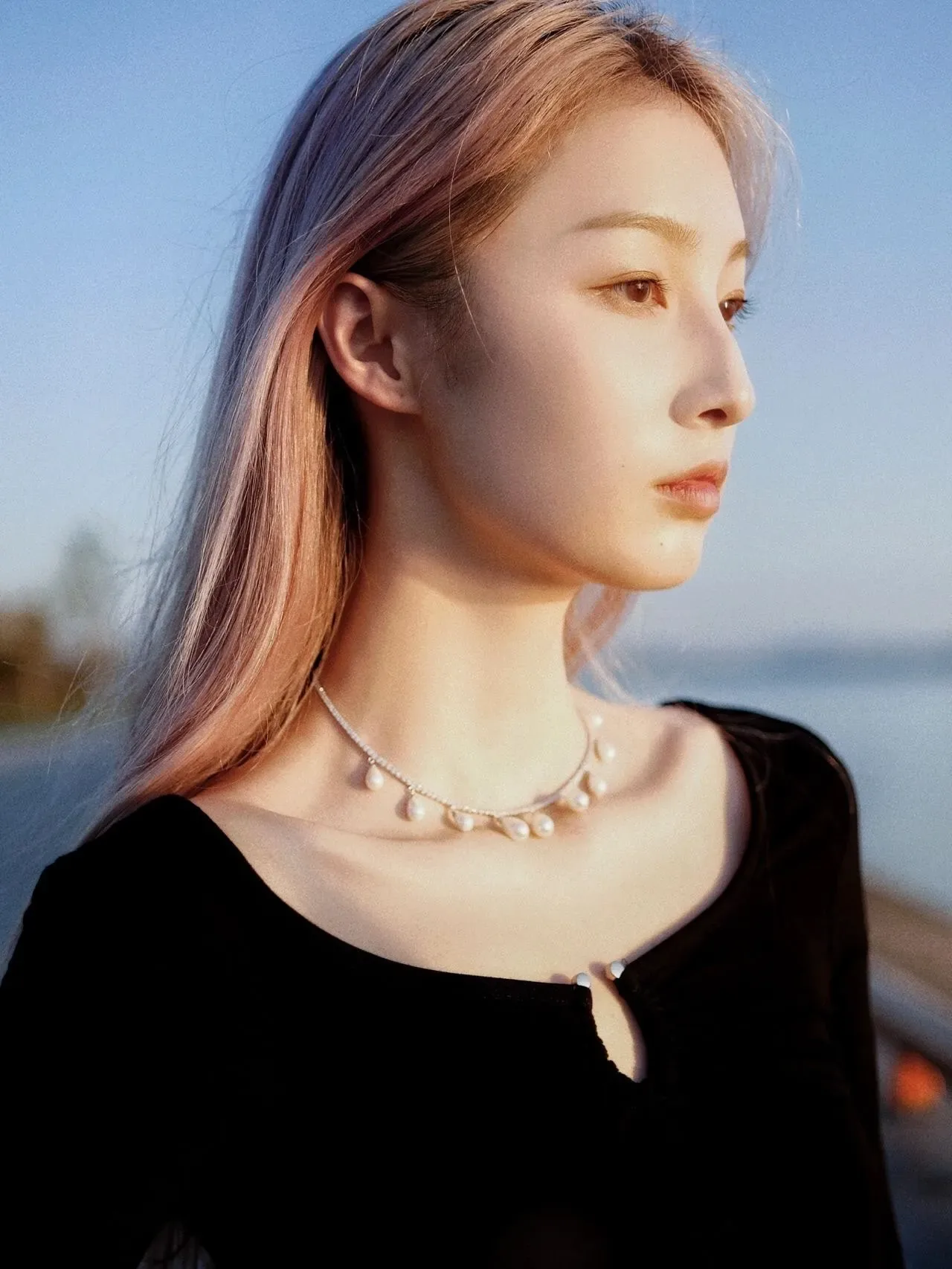 Pearl Drop Pavé Crystal Choker Necklace 7