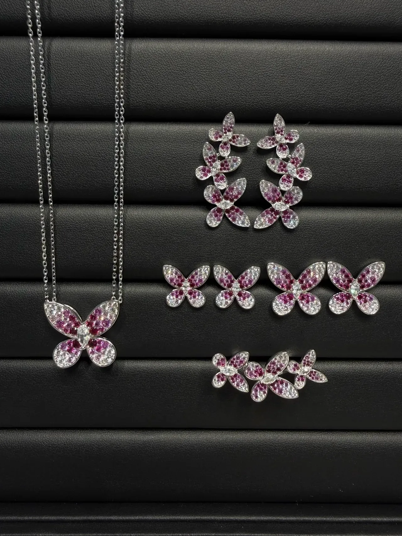 Pink White Three-Flower Cluster Pavé-Set Gemstones Ring 4