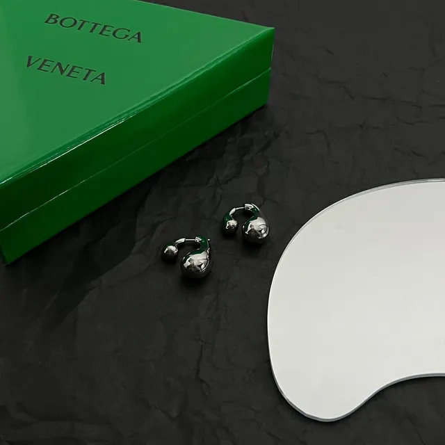 Polished Silver Teardrop Hoop Earrings 6